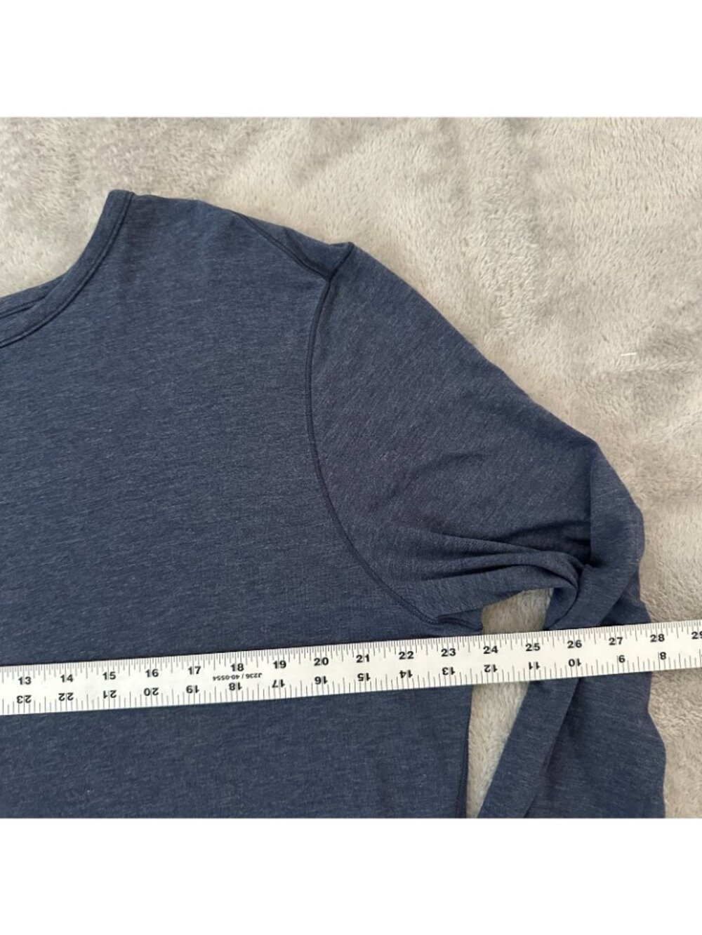 Lululemon Men's Long Sleeve Tee Shirt size XL *See Measurements Navy Blue - Picture 3 of 4